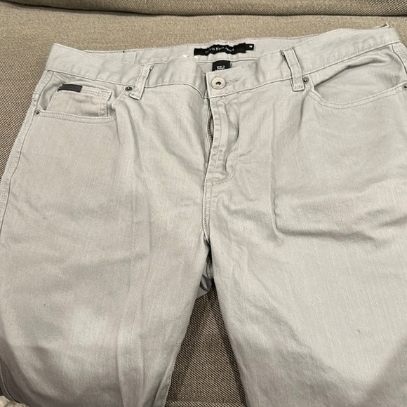 Grey men’s Calvin Klein jeans. - Picture 1 of 2
